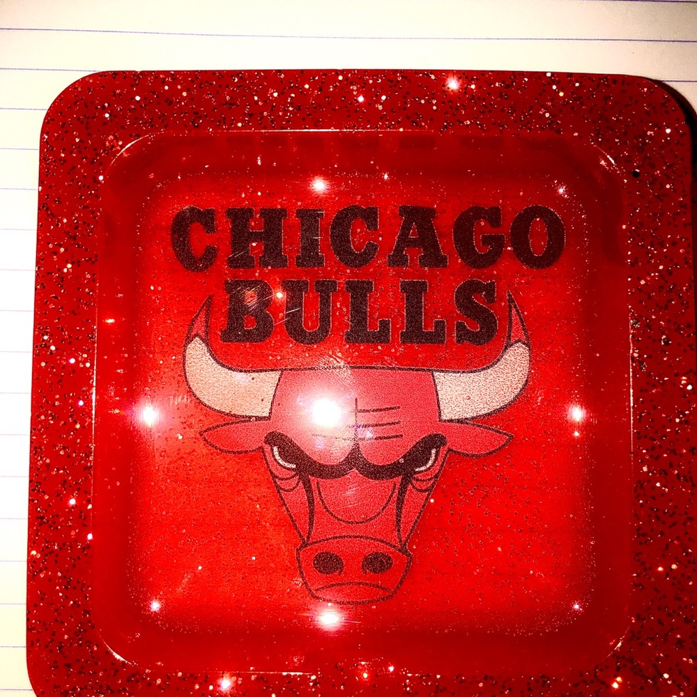 Ashtray - Picture 2 of 2